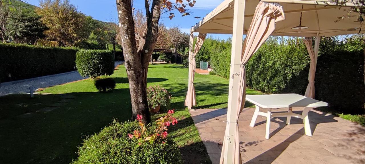 Casa Del Merlo SantʼAndrea di Compito Dış mekan fotoğraf